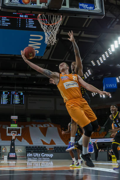 多次夹击都 多次夹击都