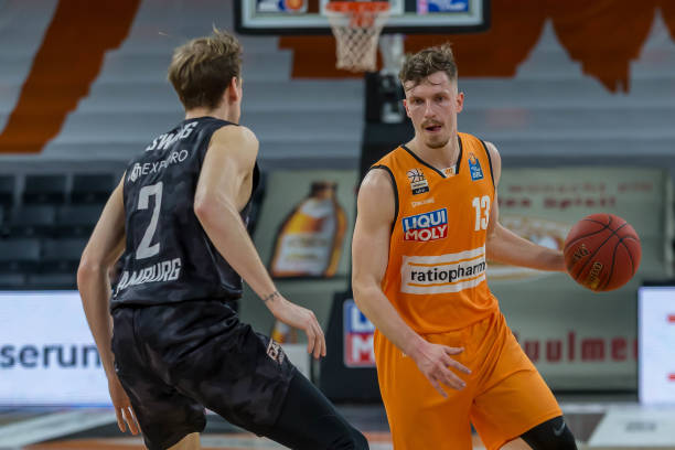 完成一个形 完成一个形